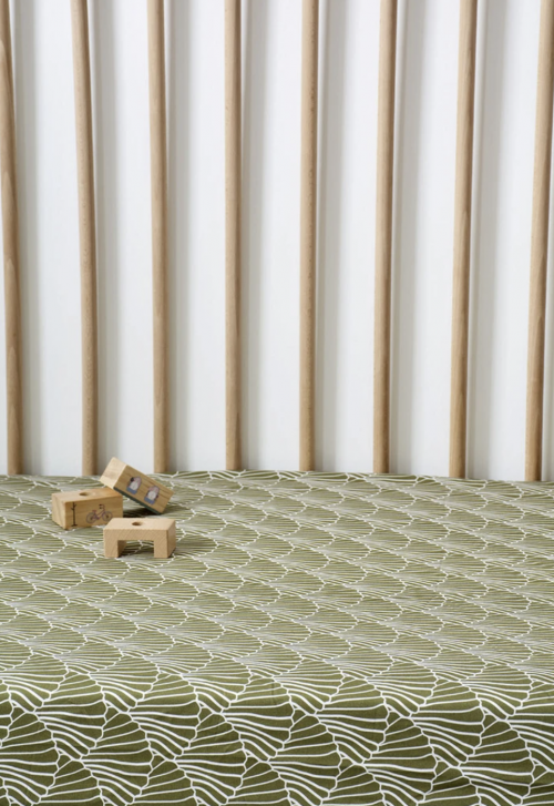 Swedish Linens Fitted Sheet Crib Seashells 60 x 120 cm - Olive Green